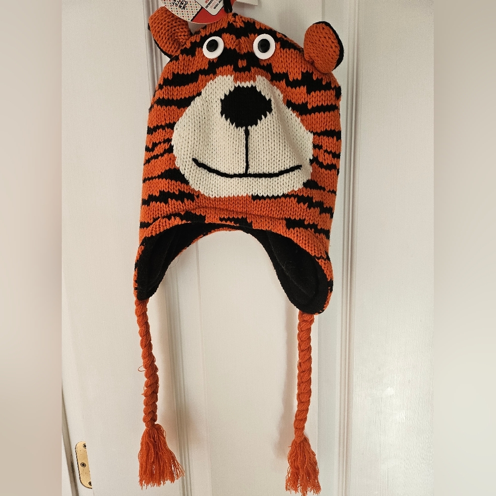 Cozy Critters Kids Tiger Knit Hat - Orange and Black. One Size Fits Most. NWT.